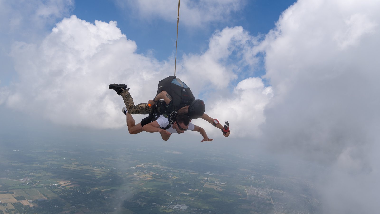 Freefall skydiving near Toronto, Ontario